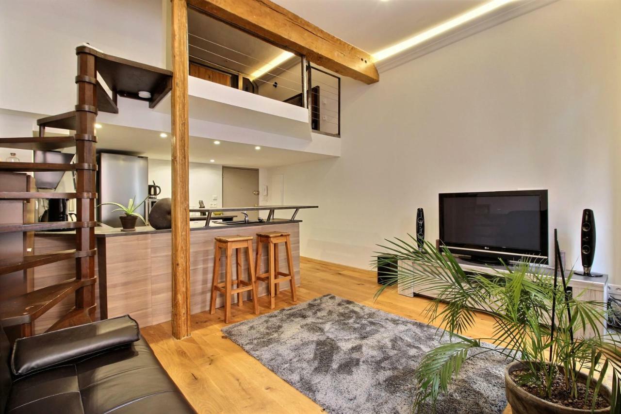 Toulouse Duplex Place Du Capitole Exterior photo