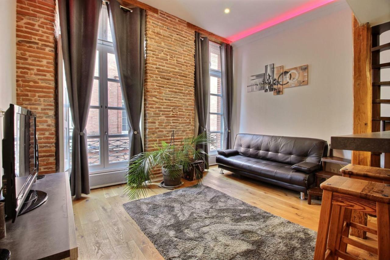 Toulouse Duplex Place Du Capitole Exterior photo